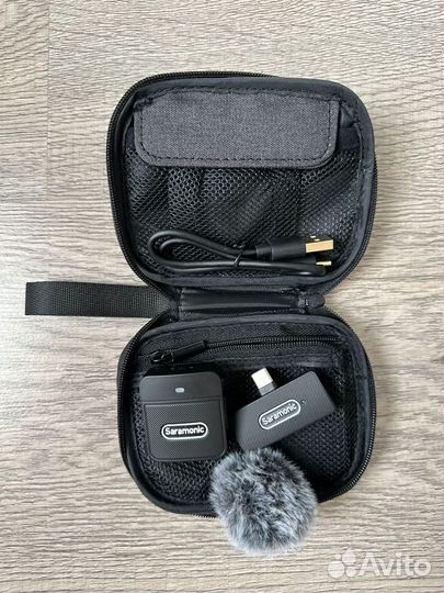 Микрофон для смартфона Saramonik Blink 100