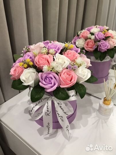 Неувядающий букет из мыльных роз