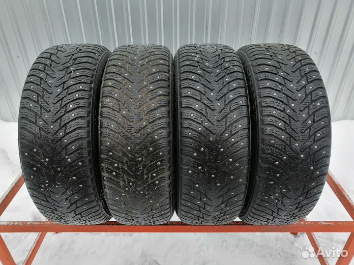 Nokian Tyres Hakkapeliitta 8 205/60 R16 92T