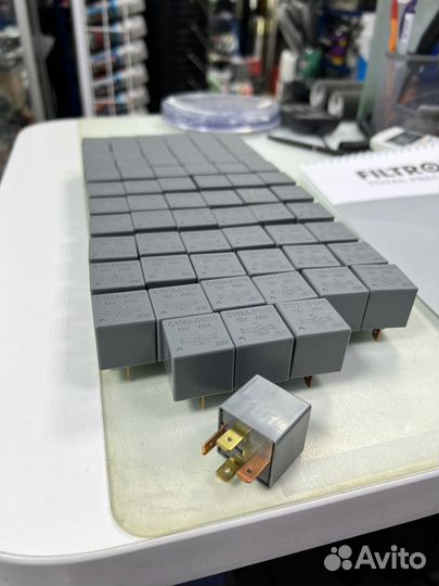 Реле 4 контактное