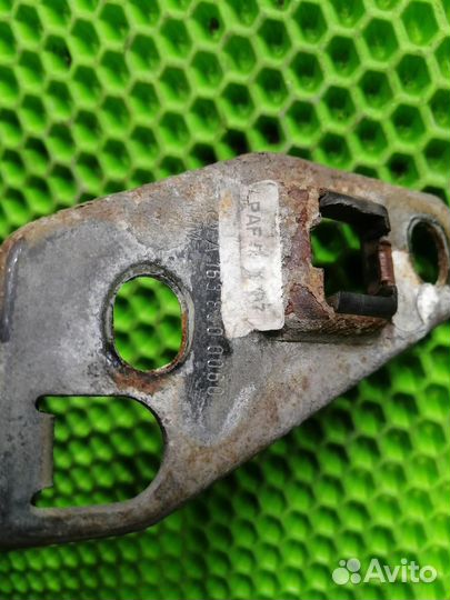 Замок капота Mercedes Benz ML W163