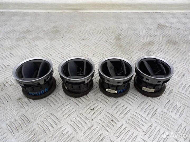 Дефлектор воздушный Ford Fusion 1.4 fxjc 80 Л.С