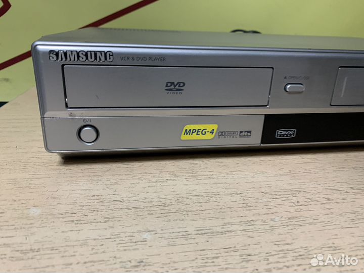 Dvd/vhs плеер Samsung DVD-V5600