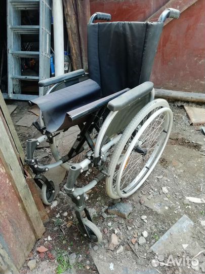 Инвалидная коляска новая