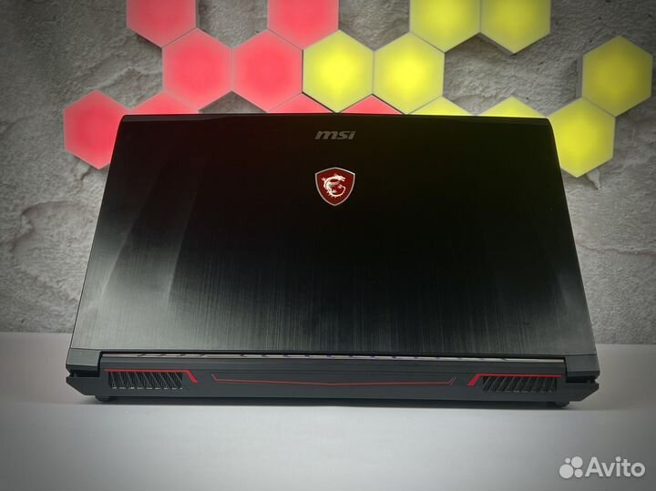 Игровой ноутбук MSI Leopard / GTX 1050 / i7