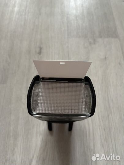 Вспышка камеры Yongnuo 565EX-3