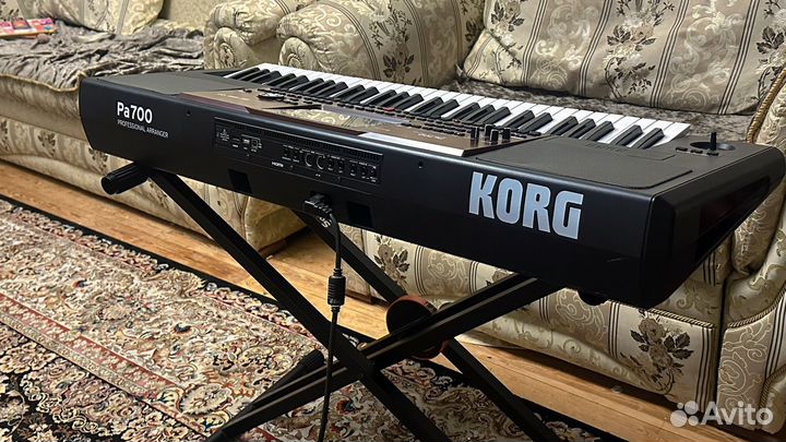 Синтезатор korg pa 700
