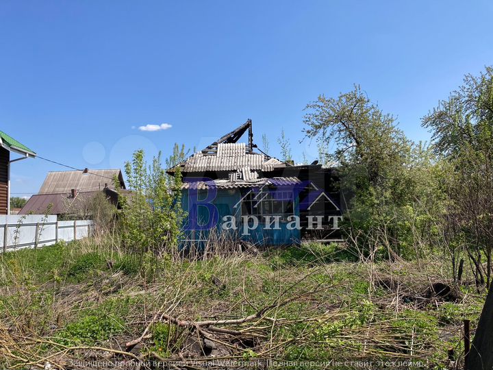 Дом 39,6 м² на участке 6,6 сот.