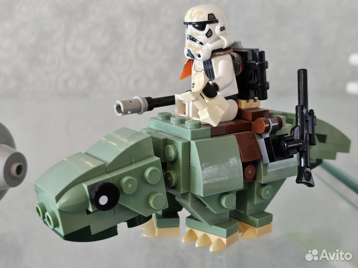 Lego Star Wars 75228 Спасательная Капсула Дроидов