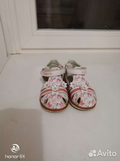 Сандали для девочки р. 22