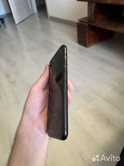 iPhone Xr, 128 ГБ