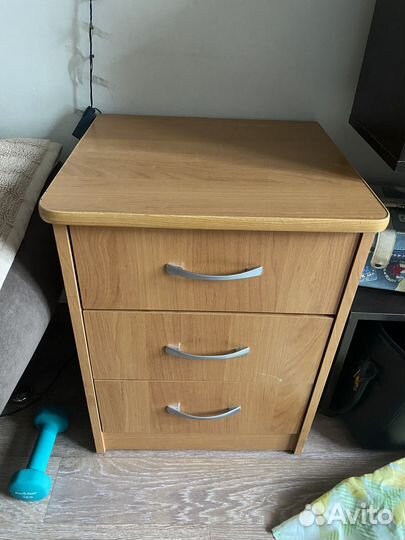 Тумбочка бу