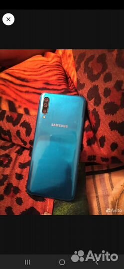 Samsung Galaxy A50, 4/64 ГБ