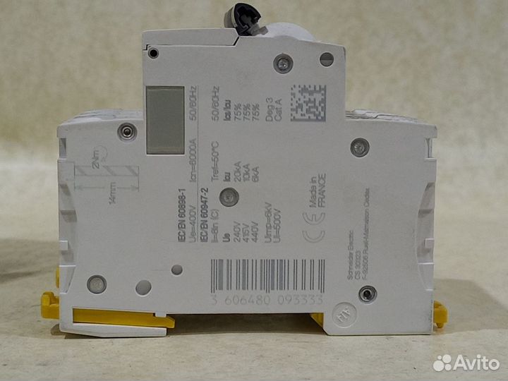 A9F79320 3P 20A Schneider Electric