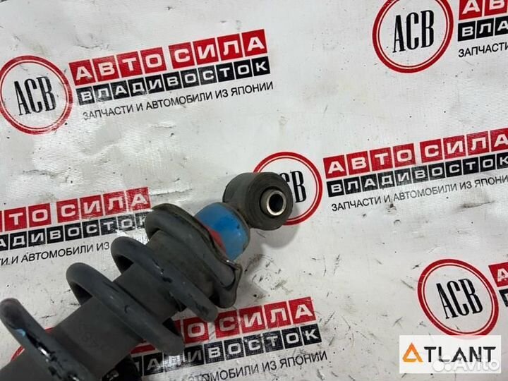 Стойка задняя левая toyota mark II