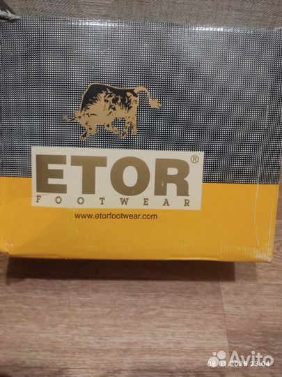 Ботинки женские зимние 38 размера новые