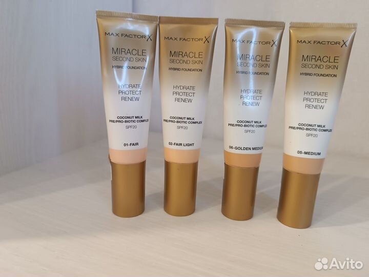 Набор тональный крем MAX factor
