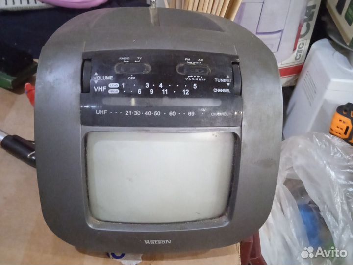 Телевизор в машину бу