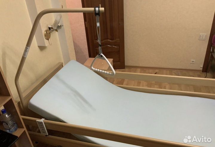 Кровать медицинская с электроприводом Economic Il