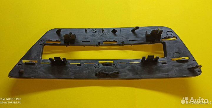 Накладка бампера левая Mercedes-Benz Actros Axor