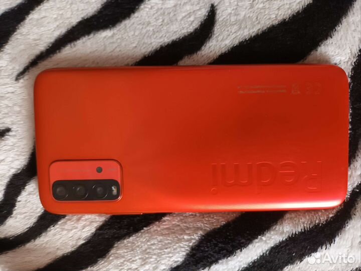 Xiaomi Redmi, 4 ГБ