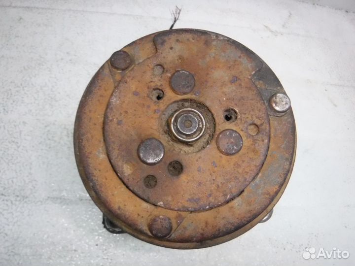 Компрессор кондиционера Audi 100/200 44 1983-1991