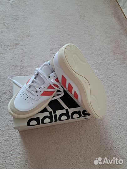 Кеды adidas courtblock