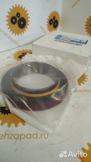 Сальник коленвала 9Y9895 Caterpillar