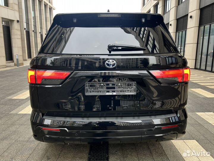 Toyota Sequoia 3.5 AT, 2023, 1 223 км