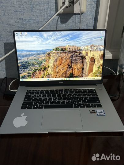 Ноутбук huawei matebook d15