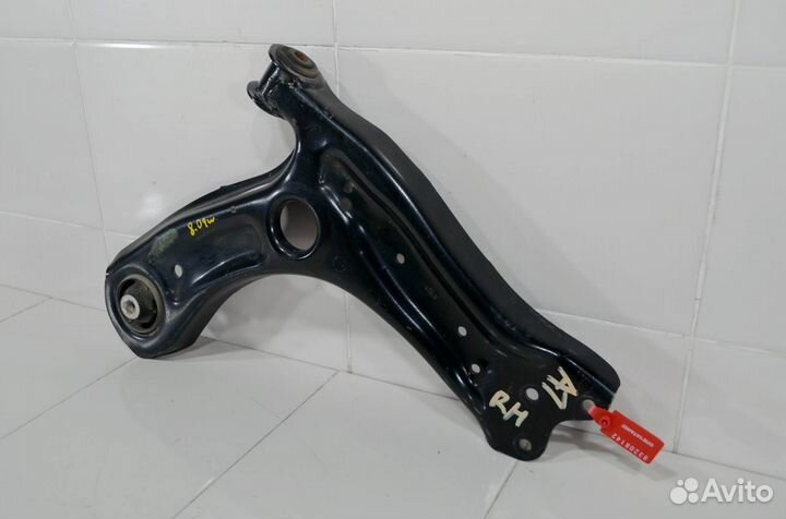 Рычаг нижний передний правый Audi A1 8X 2010-2018
