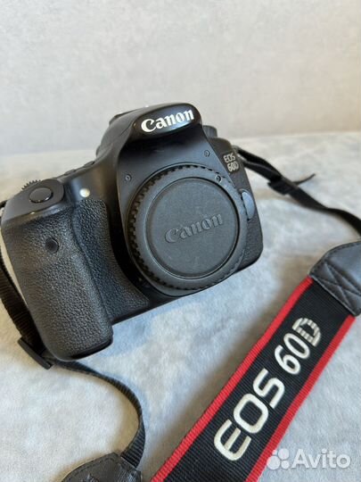 Зеркальный фотоаппарат Canon 60d body