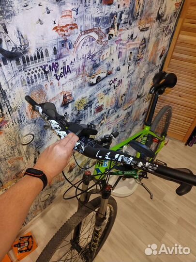 Руль для велосипеда 720мм