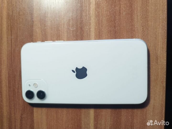 iPhone 11