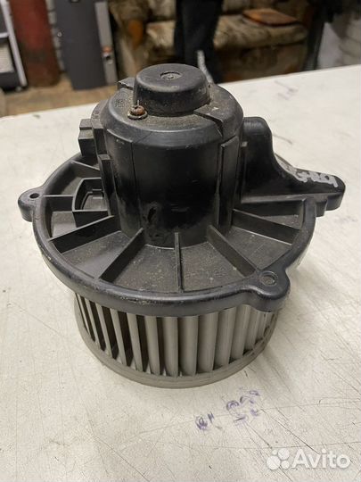 Моторчик отопителя Kia Spectra 2001-2011