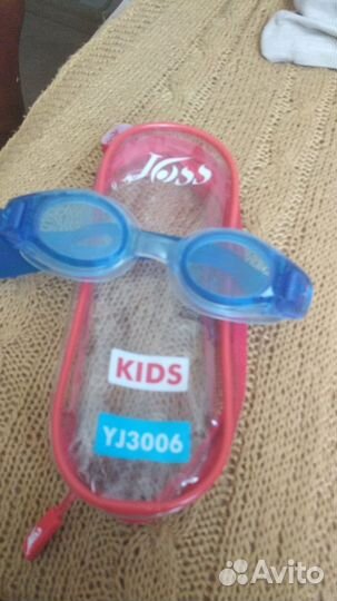 Детские очки для плавания Joss