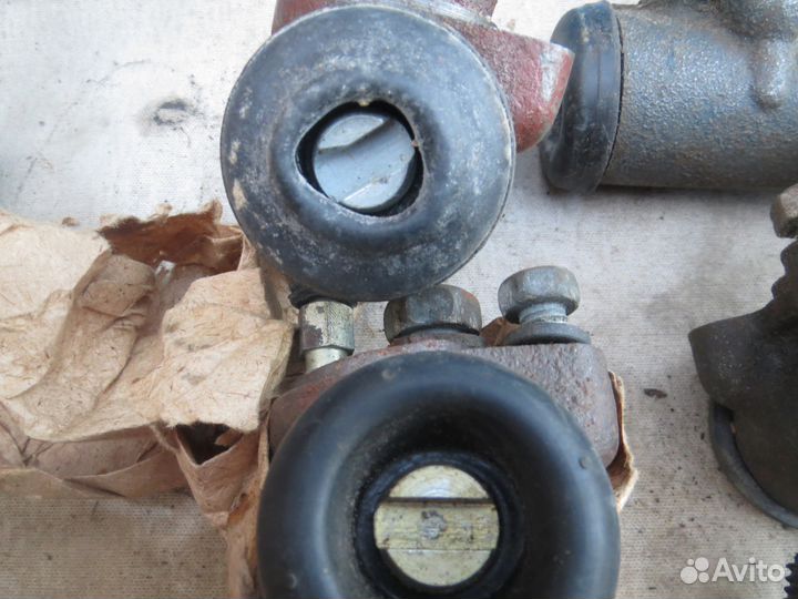 Газ 21 Волга новый тормозной цилиндр пр СССР