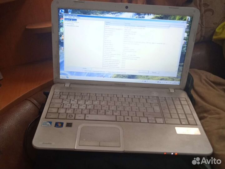 Toshiba satellite c850-C1W