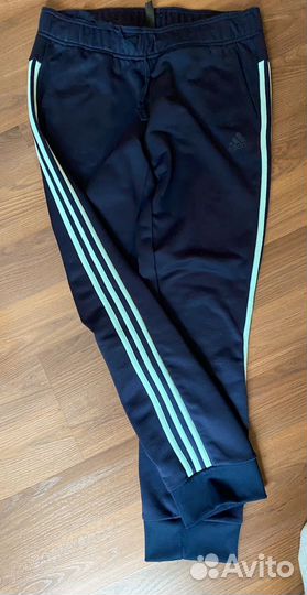 Спортивный костюм adidas женский