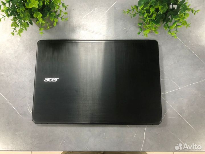 Бюджетный игровой ноутбук Acer c SSD