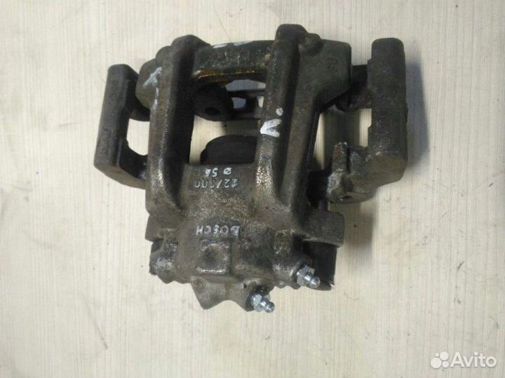 Суппорт передний Bmw 3 F30 2011