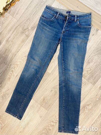 Джинсы
