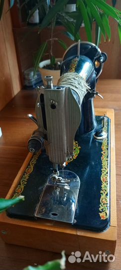 Швейная машина подольск 2М