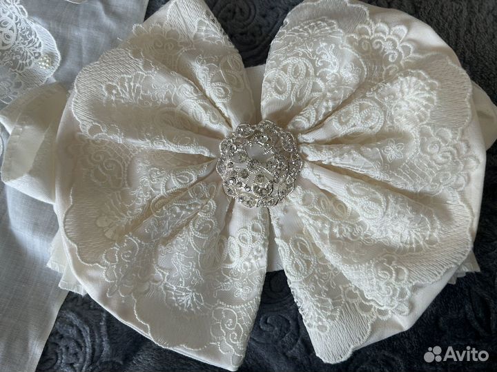 Уголок и бант на выписку