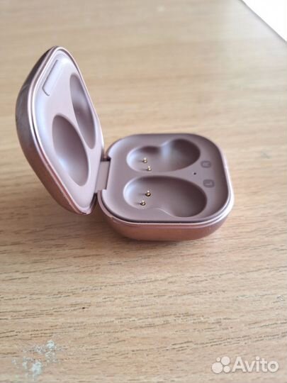 Samsung galaxy buds pro кейс