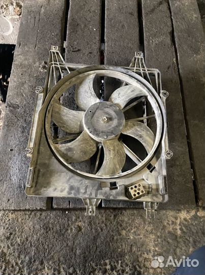 Вентилятор радиатора с диффузором Renault Symbol