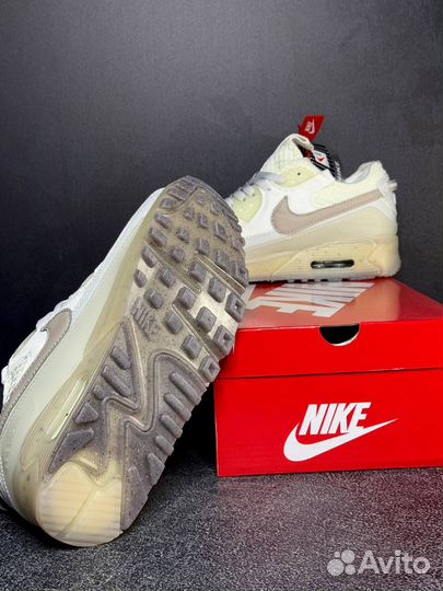 Кроссовки женские Nike Air Max 90