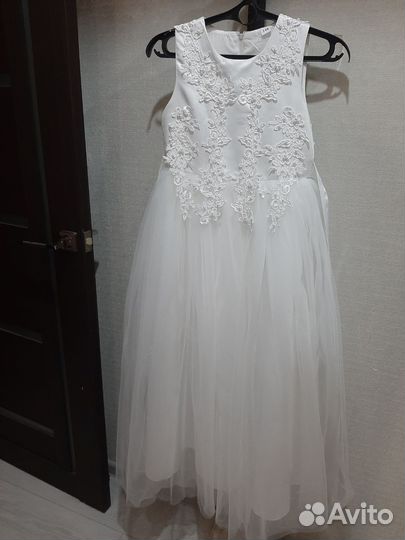 Нарядное платье для девочки