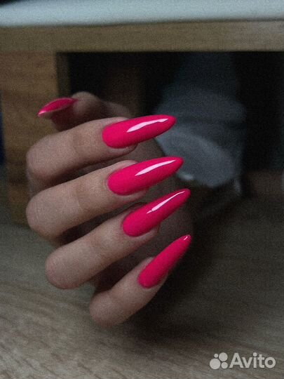 Маникюр педикюр