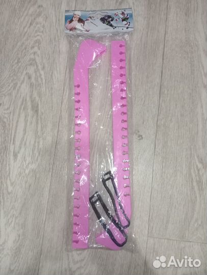 Чехлы для коньков